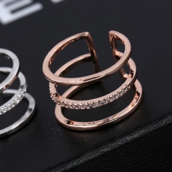 NEW ROSE GOLD TRIPLE DIAMOND BAND RESIZEABLE RING - Picture 2 of 5